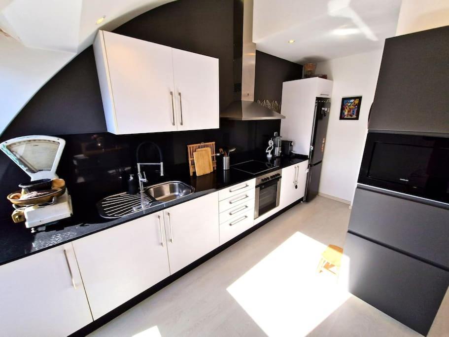 Apartamento Deluxe Vistas Al Mar ブレーラ エクステリア 写真
